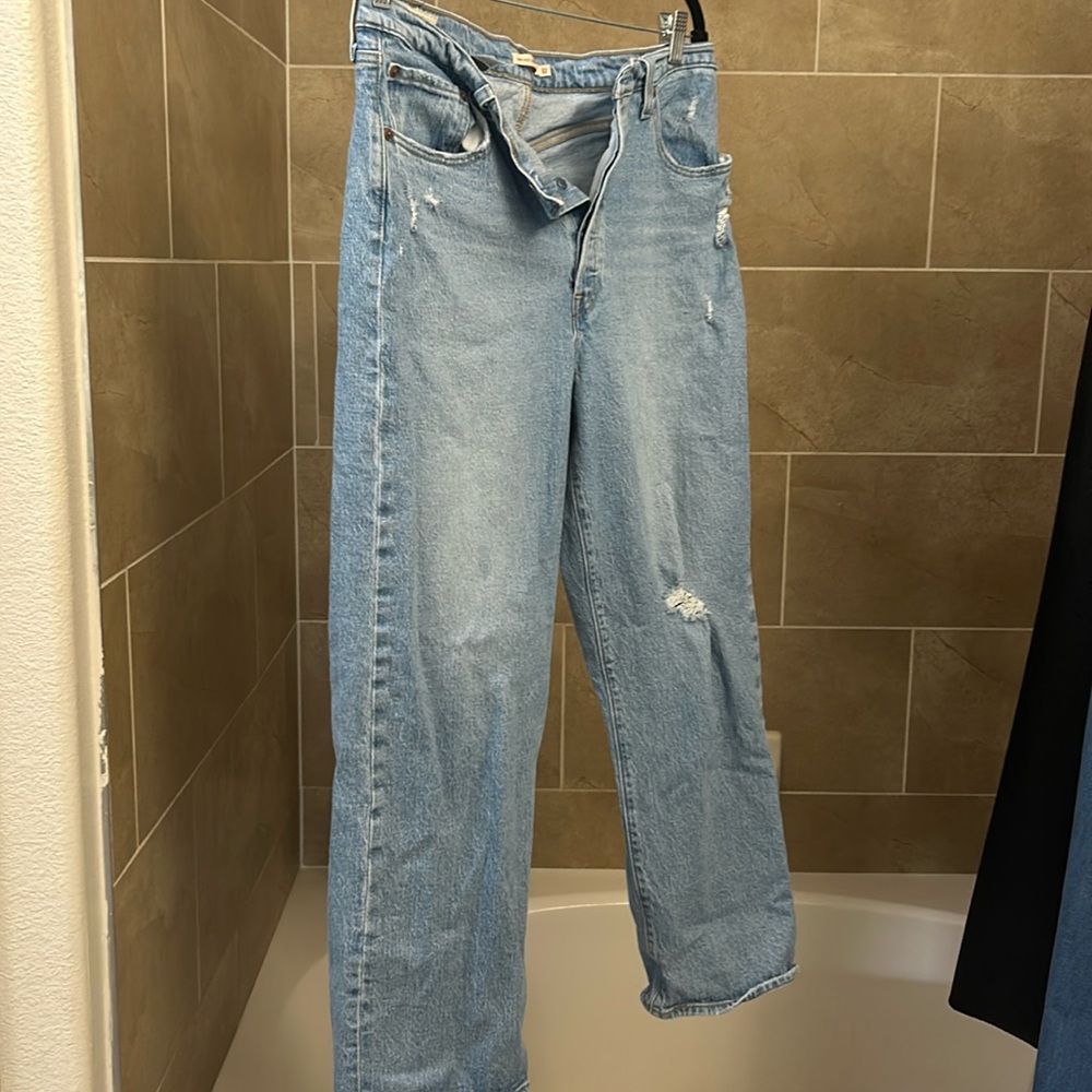 Levi’s ribcage